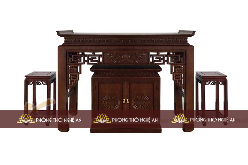 Mẫu thiết kế b&agrave;n thờ đứng BTD04 cho chung cư b&aacute;n chạy nhất năm 2021