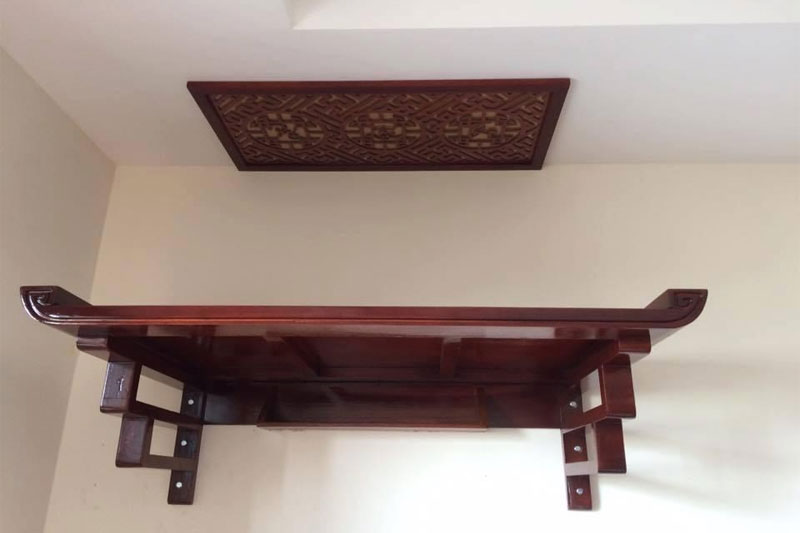 B&aacute;n b&agrave;n thờ treo tường tại Tp Vinh